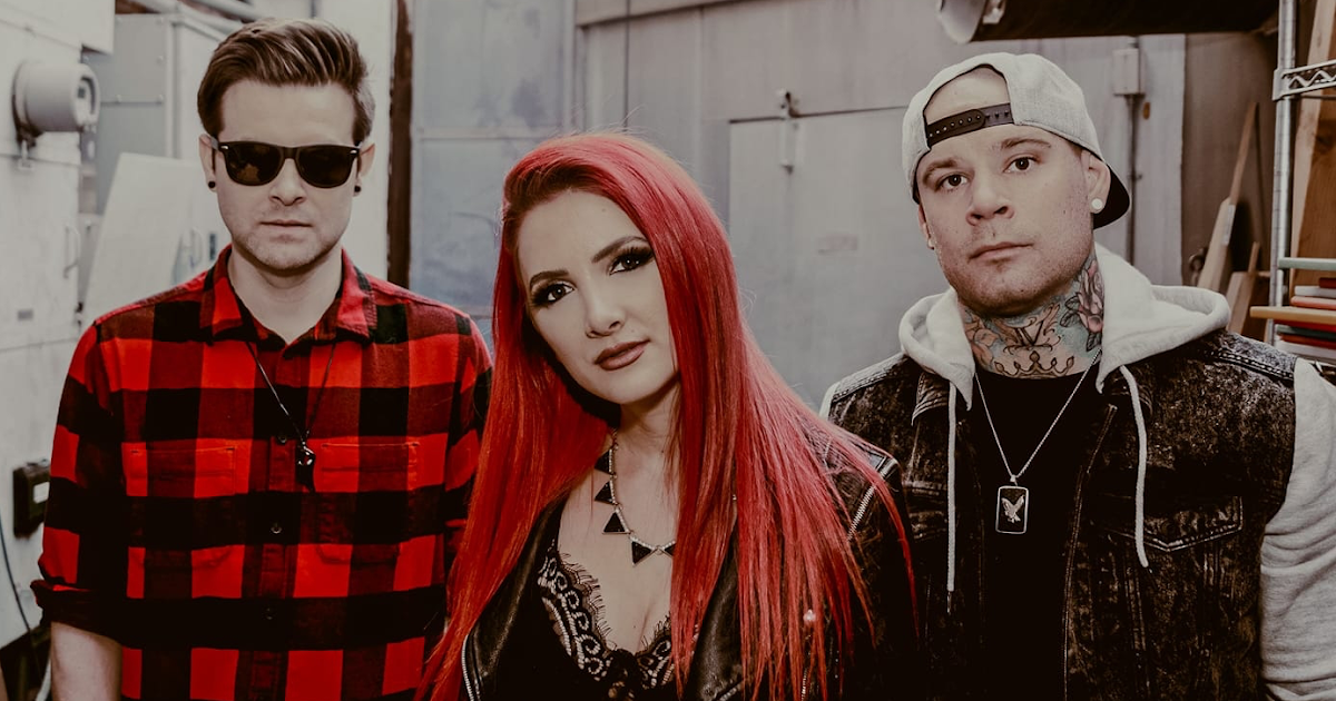 Vita Nova (Deluxe Edition)  by Halocene