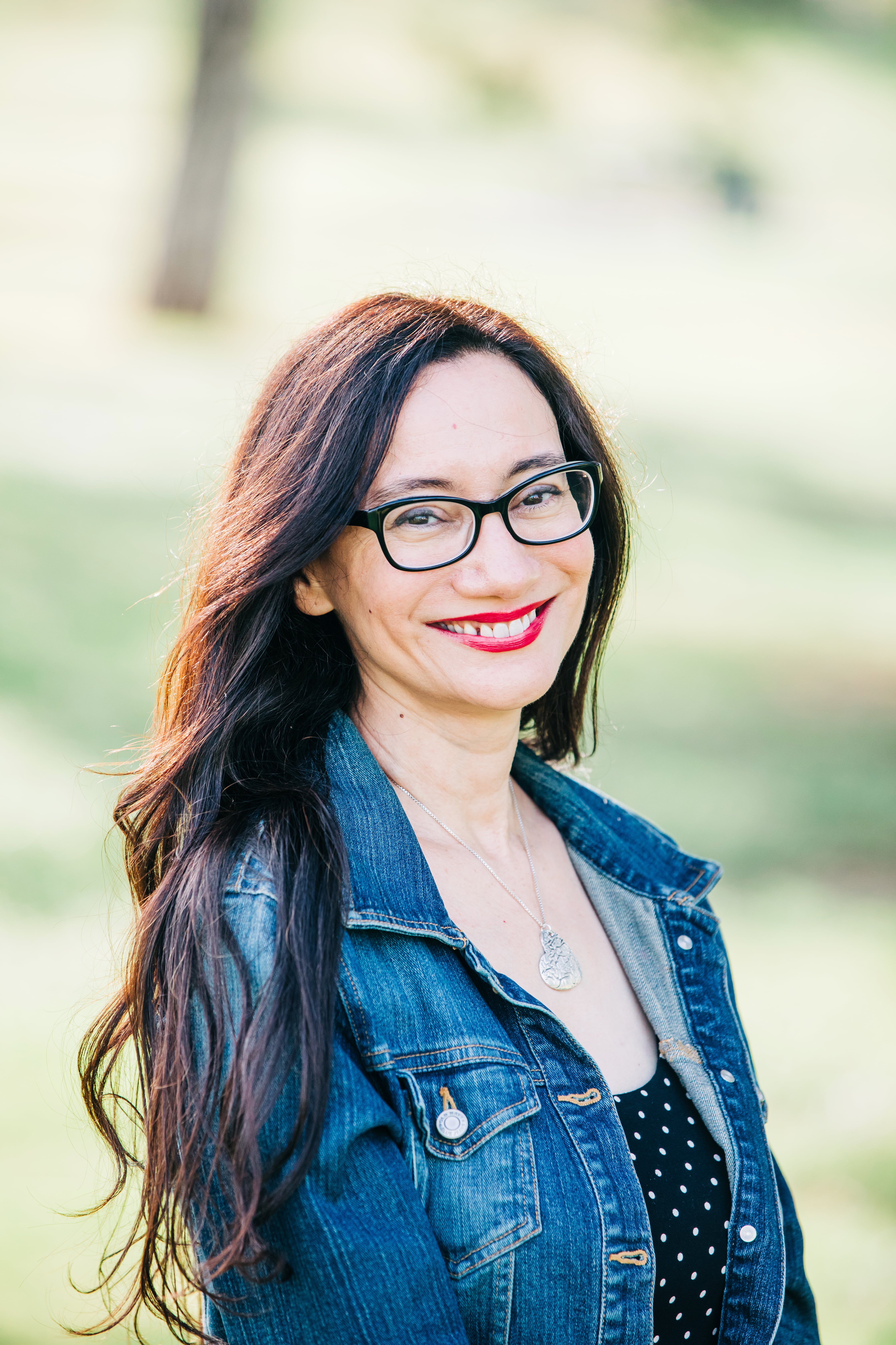 Guest Post: The Art of Brevity: Writing the Novella by Elizabeth Maria Naranjo