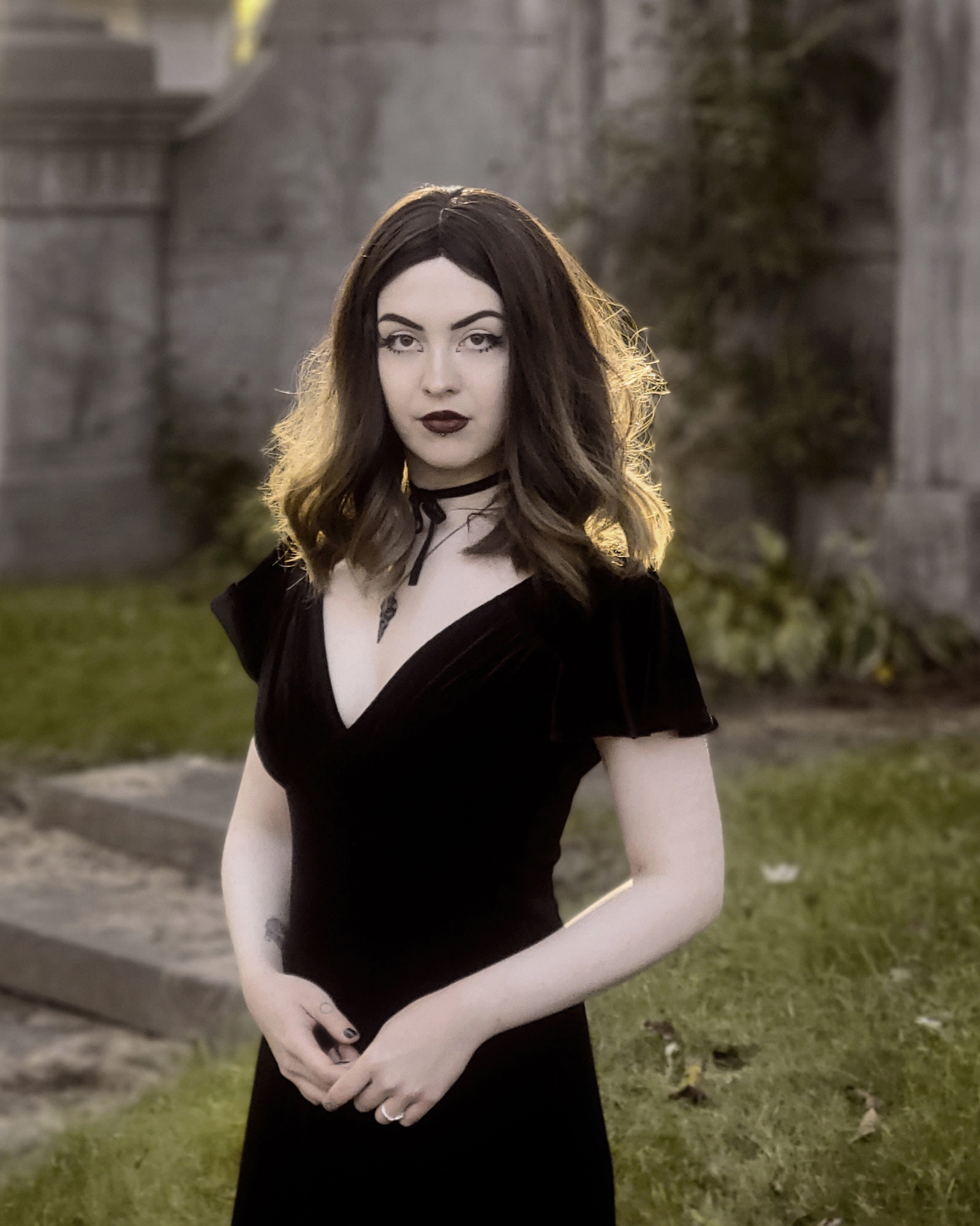 Interview with Author Holly Rhiannon 