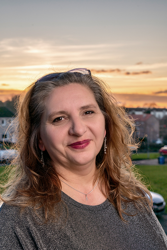 Interview with Author Maggie Lovange 