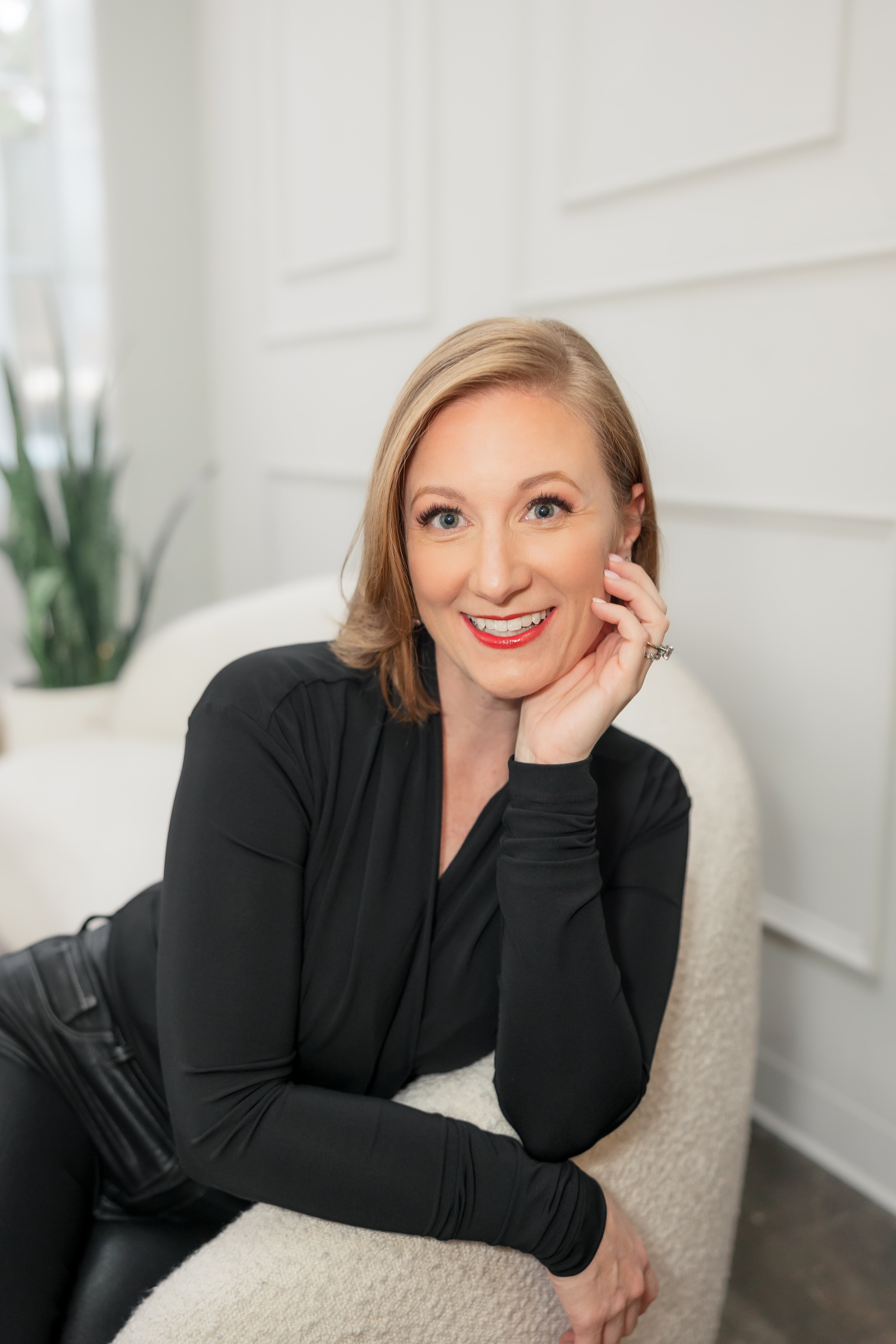 Interview with Author Julie Cropp Gareleck 