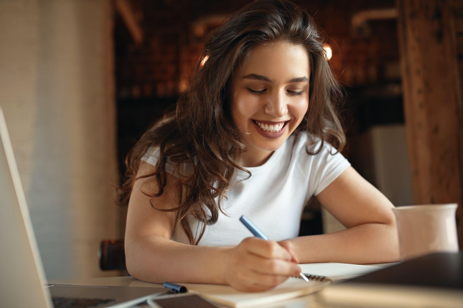 GUEST BLOG POST: Freelance Writing: How College Students Can Turn Words Into Work By Marcie Sullivan