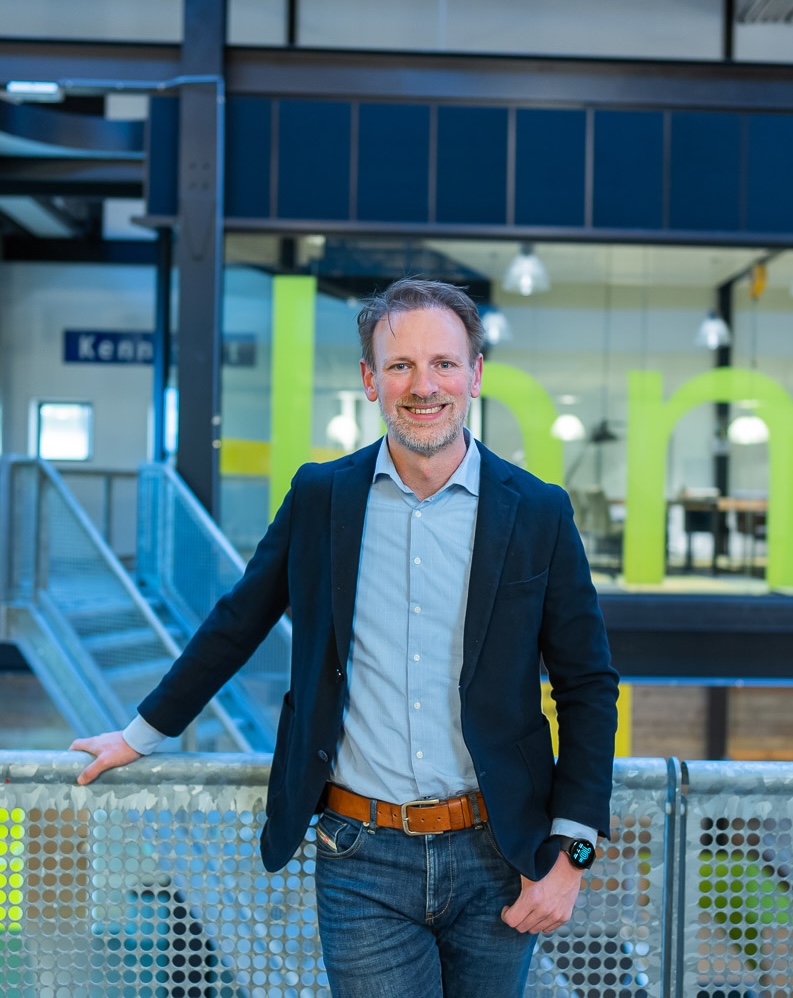 Interview with Author Jeroen Derwort 